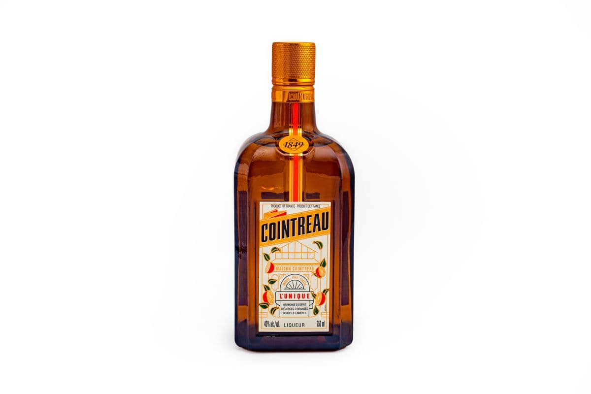 Cointreau ( 750 ml ) (1 x 750 ml)