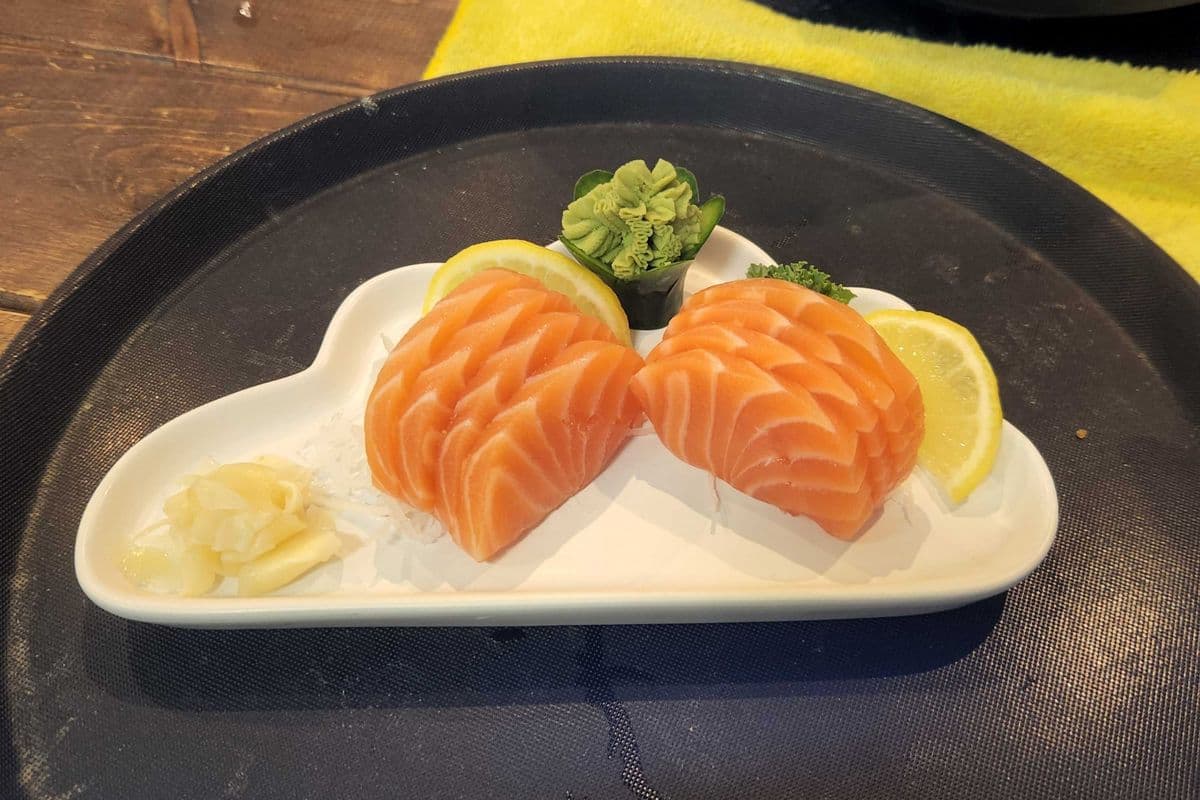Salmon Sashimi Appetizer(8pcs)