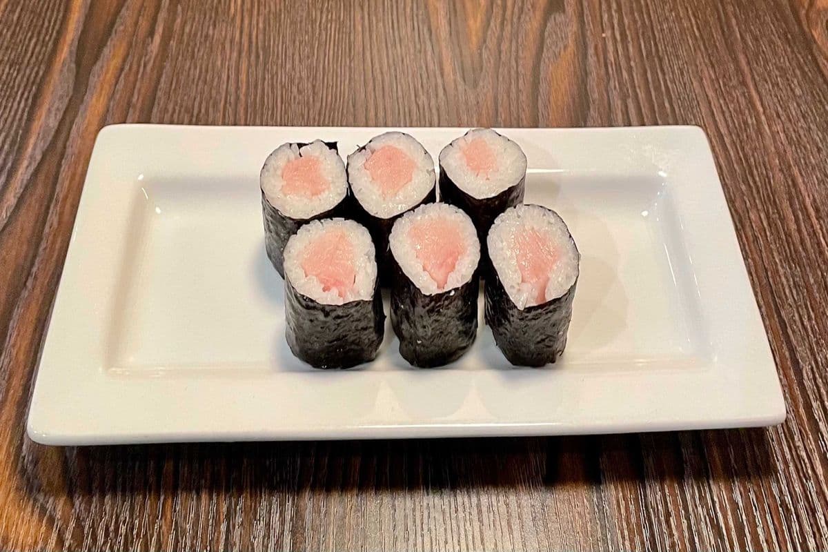 Hamachi / Yellow tuna (6 mcx / 6 pcs)