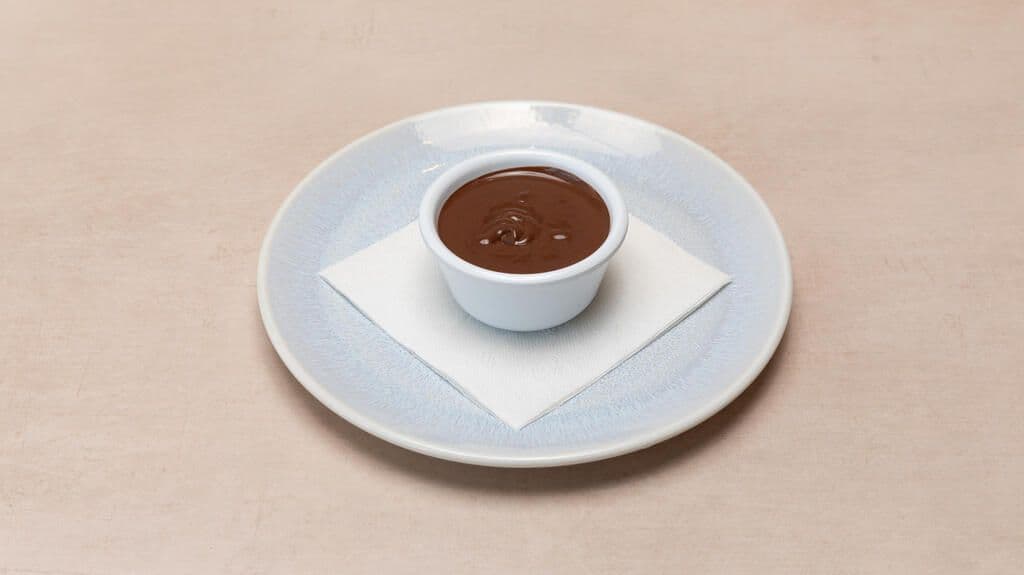 Hazelnut Chocolate / Chocolat aux noisettes