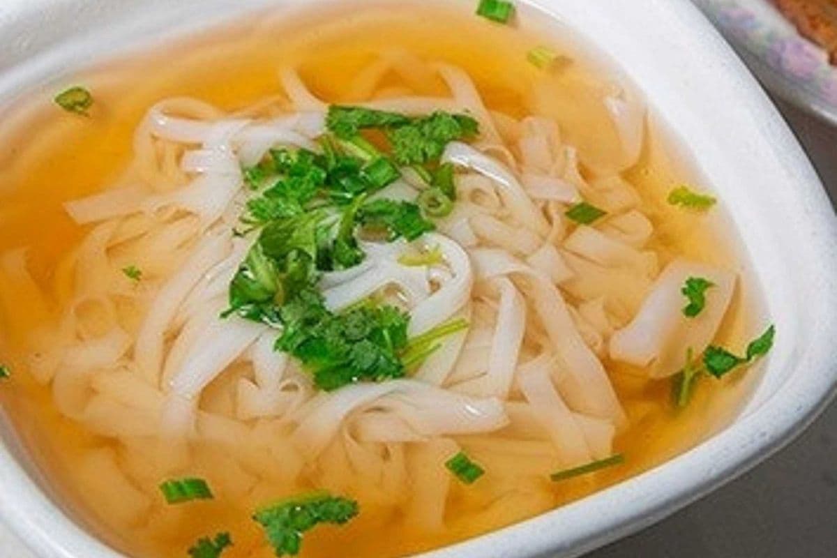 118. Plain Noodle Soup - Pho Khong