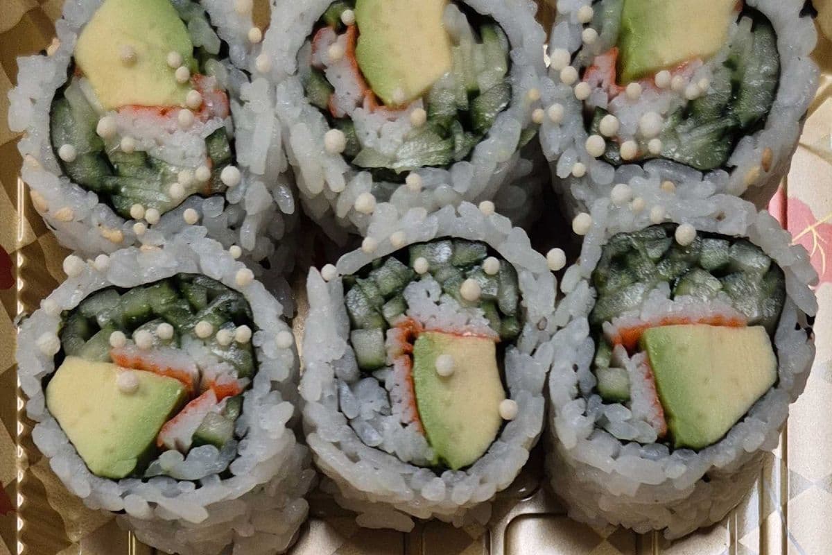 California Roll (6pcs)