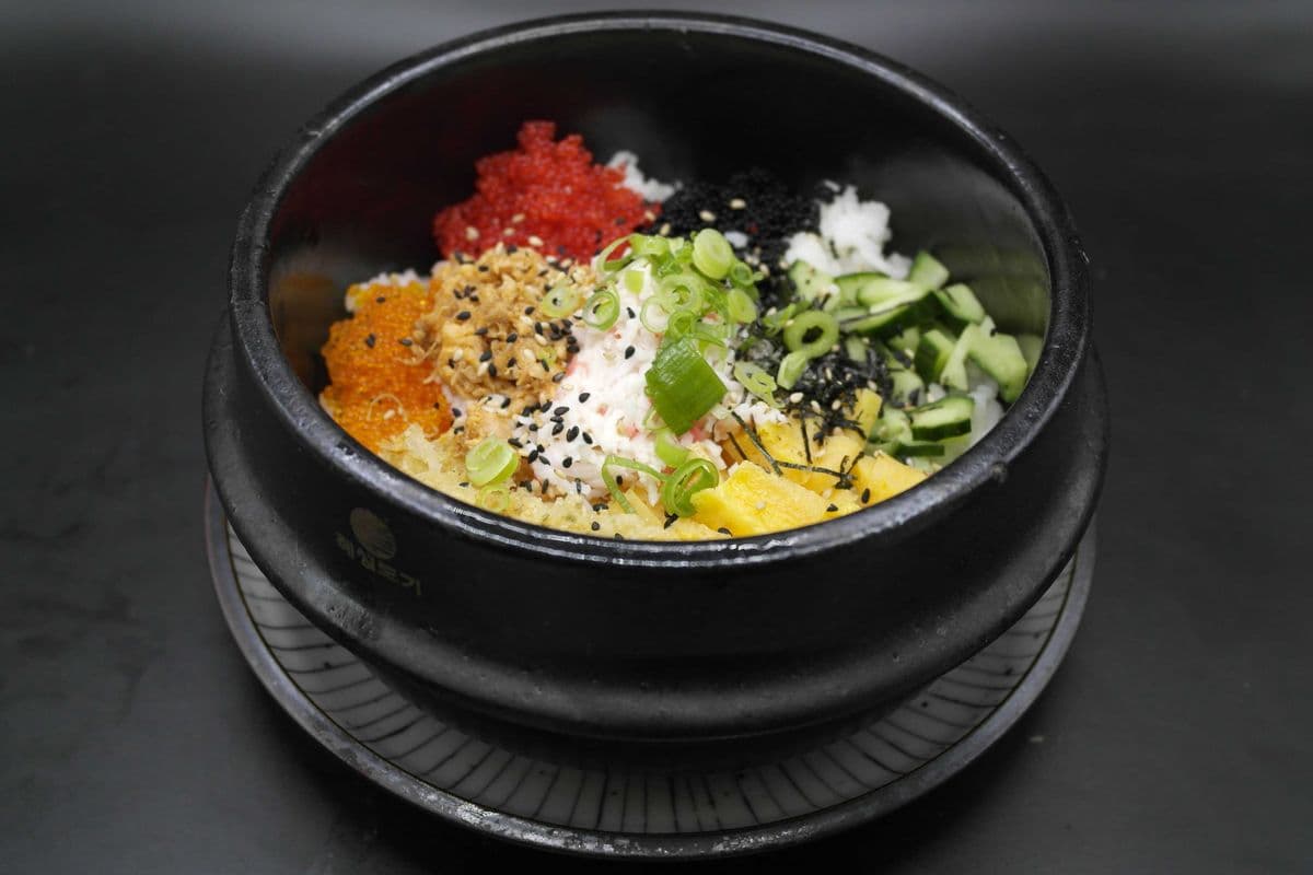 Hot Stone Bibimbab (Seafood)