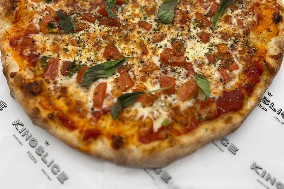 X-Large Margherita Pizza