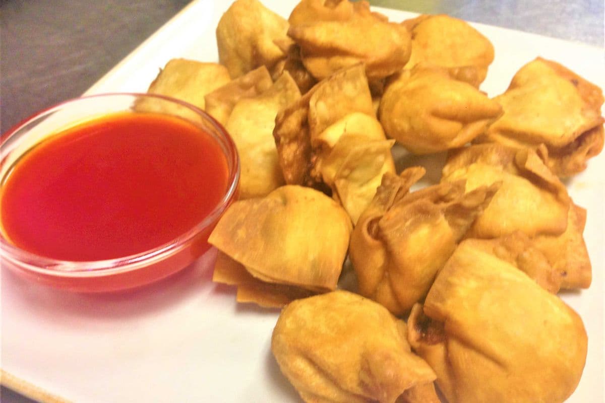 12. Fried Wontons (15 pcs)