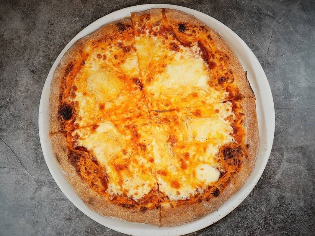 (XL) 16" QUATRES FROMAGES