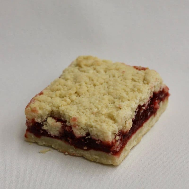 Cherry Crumble