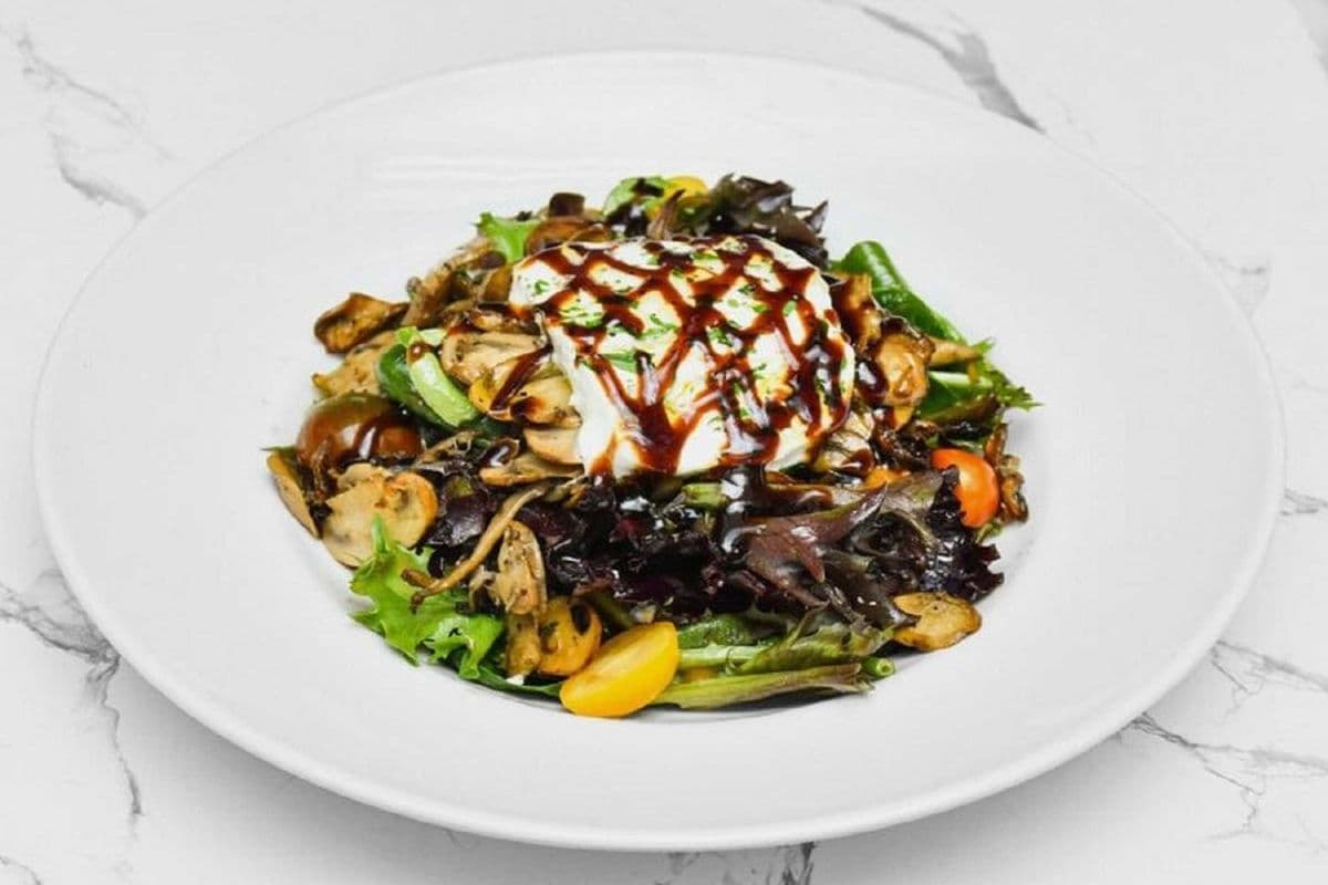 WARM MUSHROOM Salad