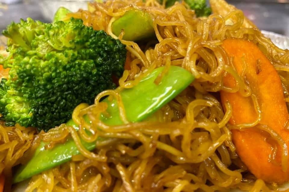 98. Vegetarian Fried Noodles