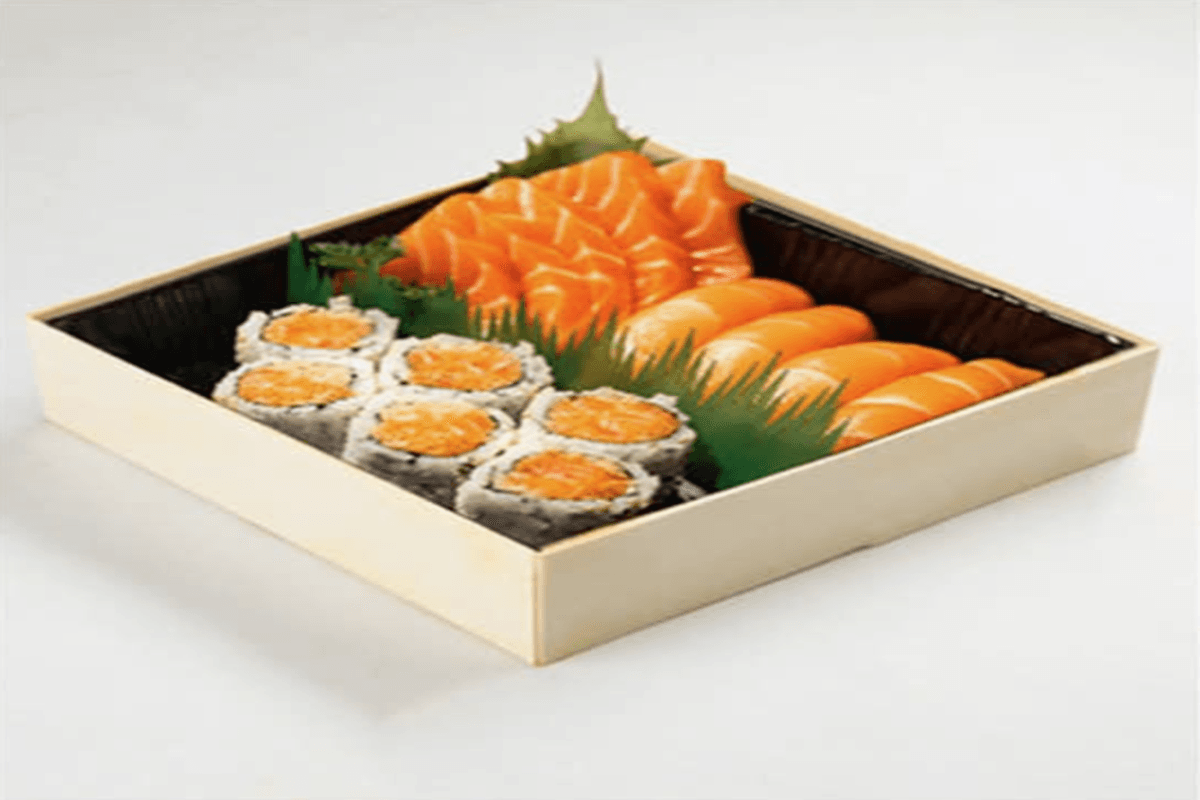 137. All Salmon Box (15 pcs)
