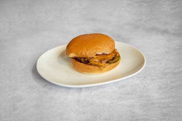 Frankie's 1/4LB Cheeseburger
