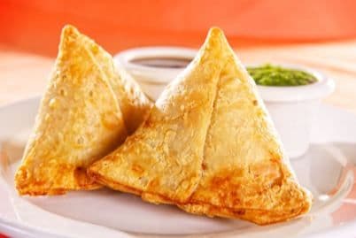 High End Bistro Vegetable Samosa (2 pcs)