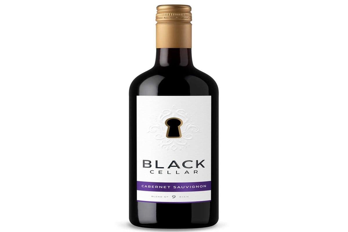 BLACK CELLAR CABERNET SAUVIGNON 750 ML (1 x 750ML)