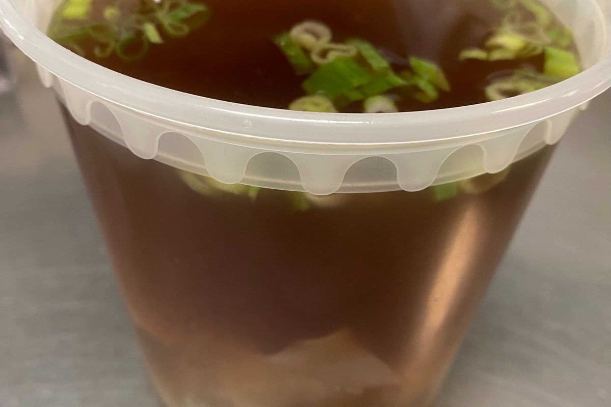 Wonton Soup (Large) (24 oz)