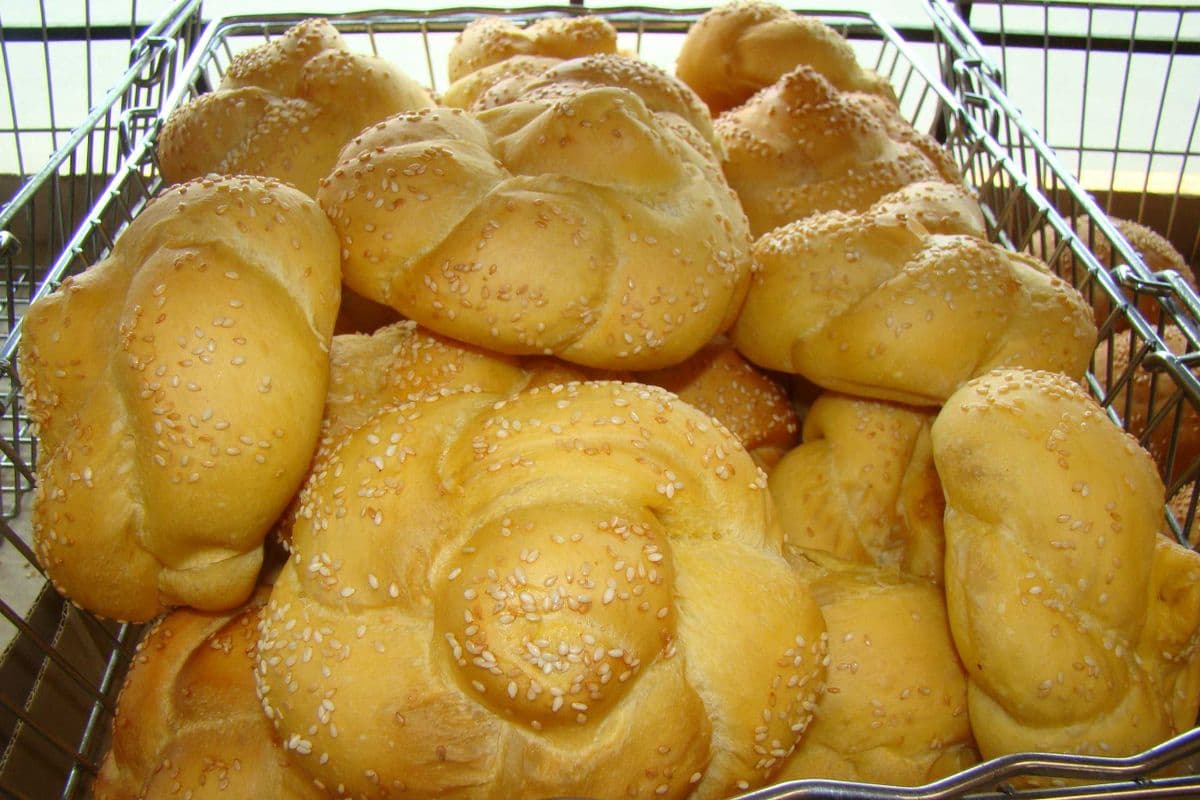 Rouleau de challah rond / Round challah roll