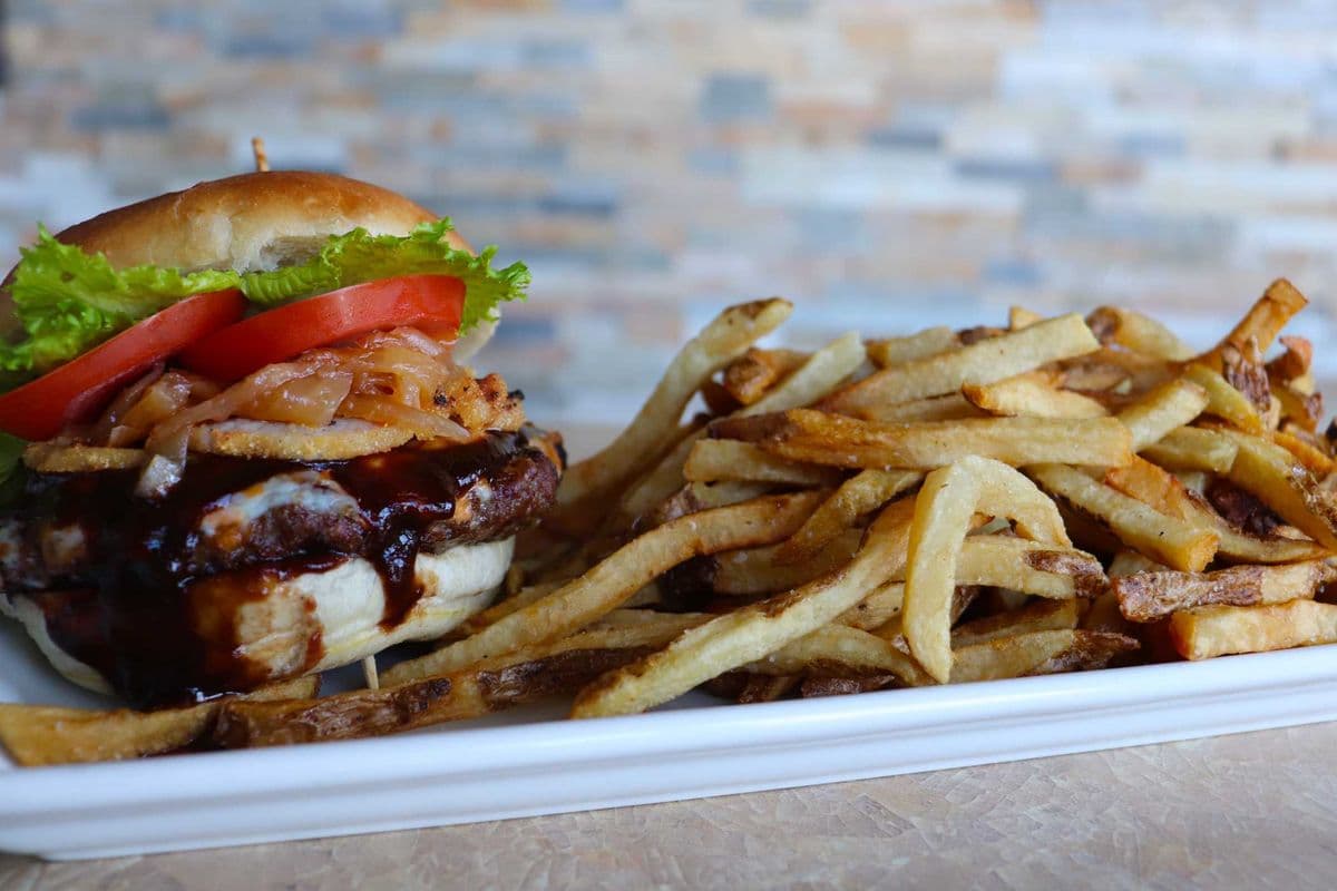 Neighborhood 8oz Burger