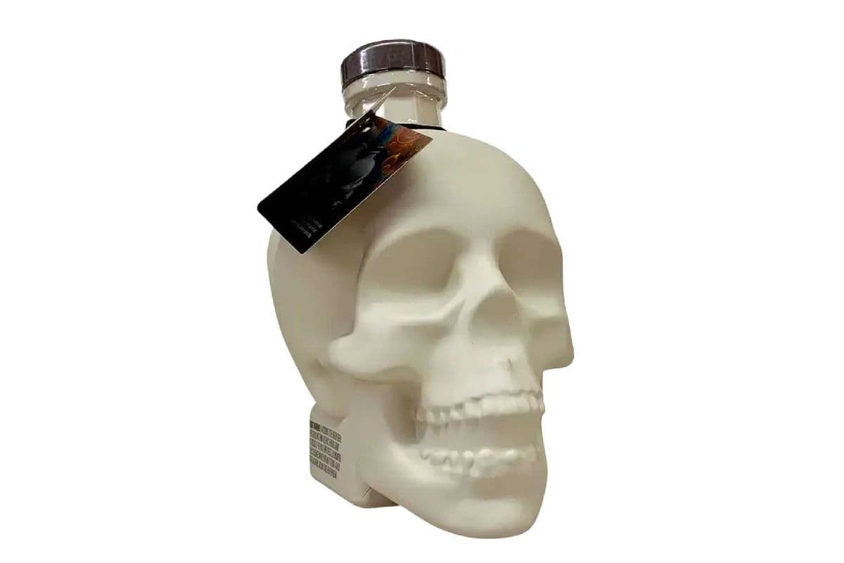 Crystal Head Vodka Bone Bottle (1 x 750mL)