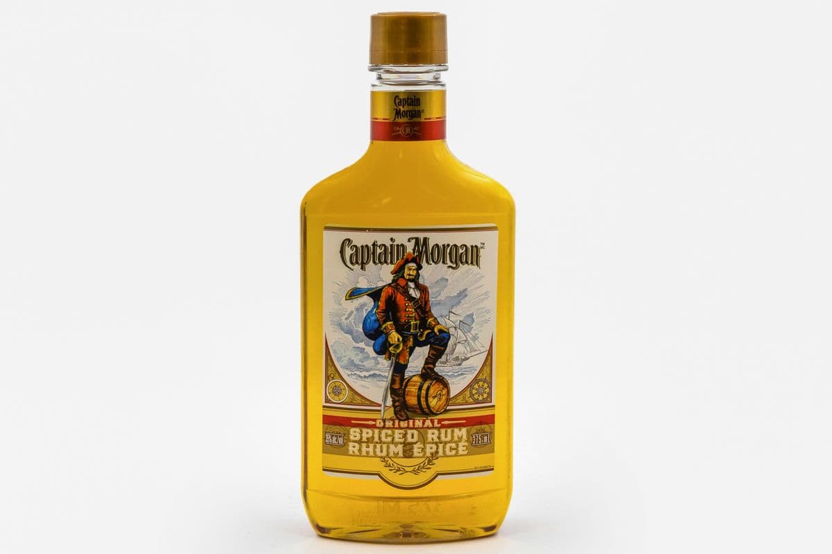 Captain Morgan Spiced Rum (1 x 375 ml Bottle)
