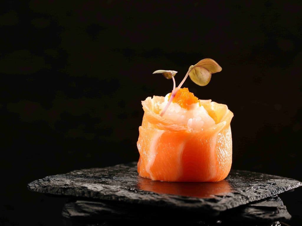 Salmon Rose Sushi  [3PC]