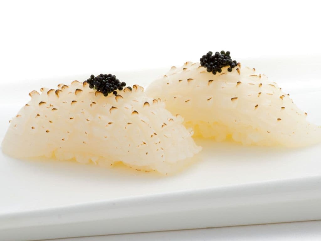 Torched Ika Sushi (2 Pcs)