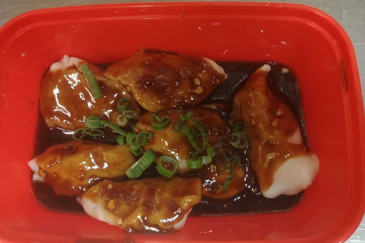 13. Raviochines szechuannaises (6 mcx) / Szechuan Dumplings (6 pcs)