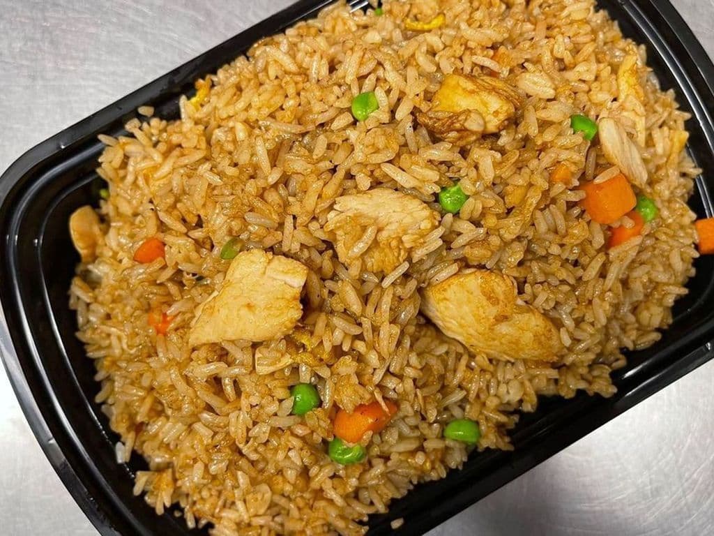 84a. Fried Rice with Chicken