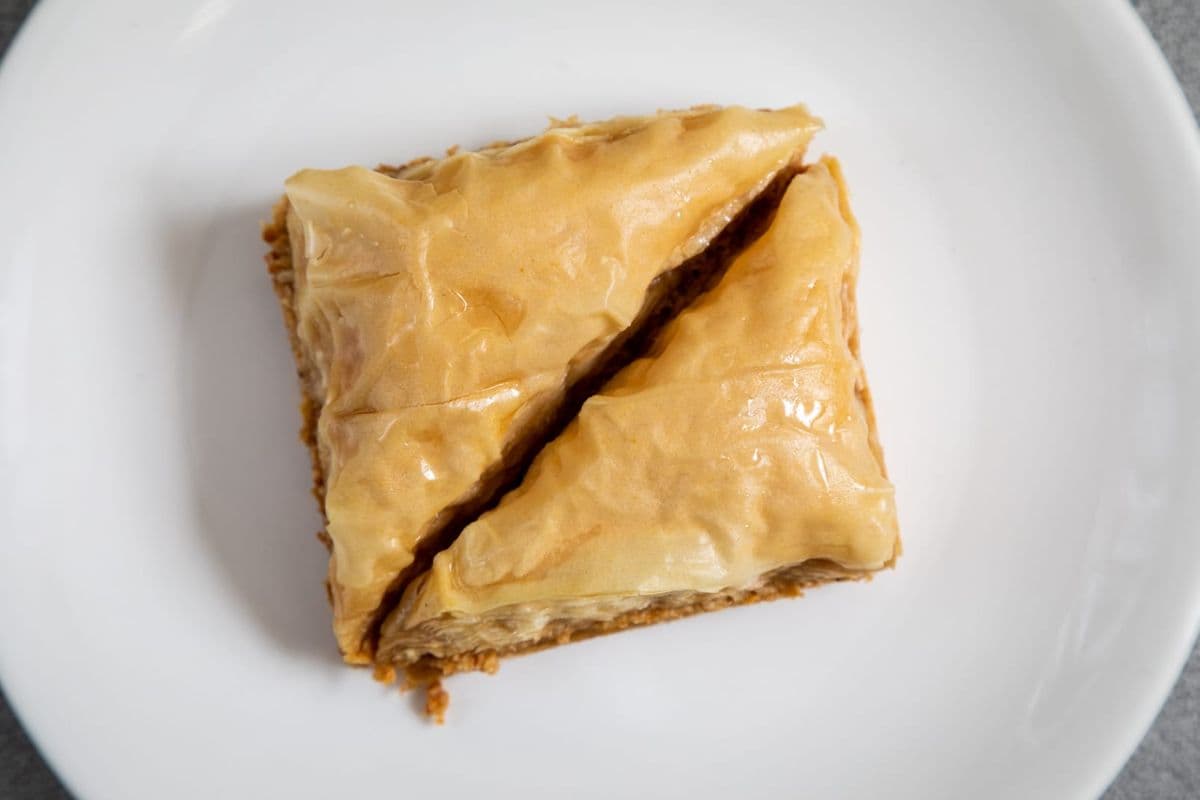 Baklava (1 pc)
