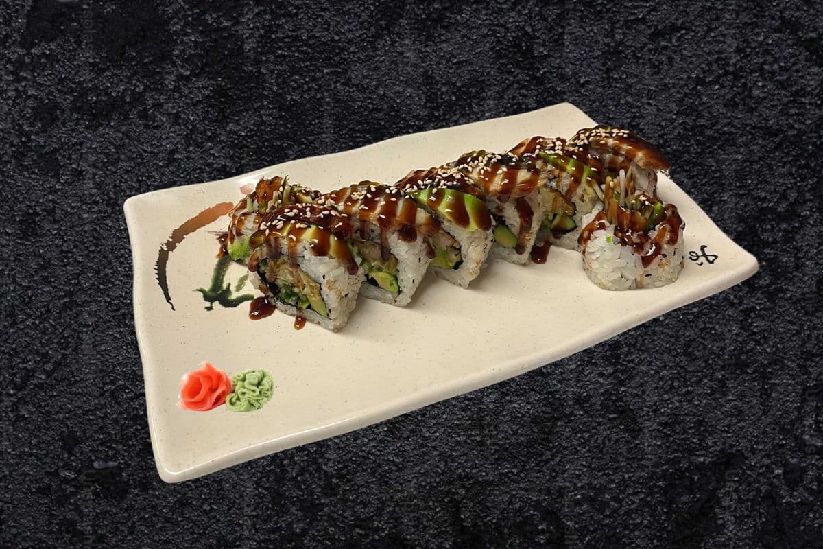 R6. Eel Dragon Roll (8pcs)