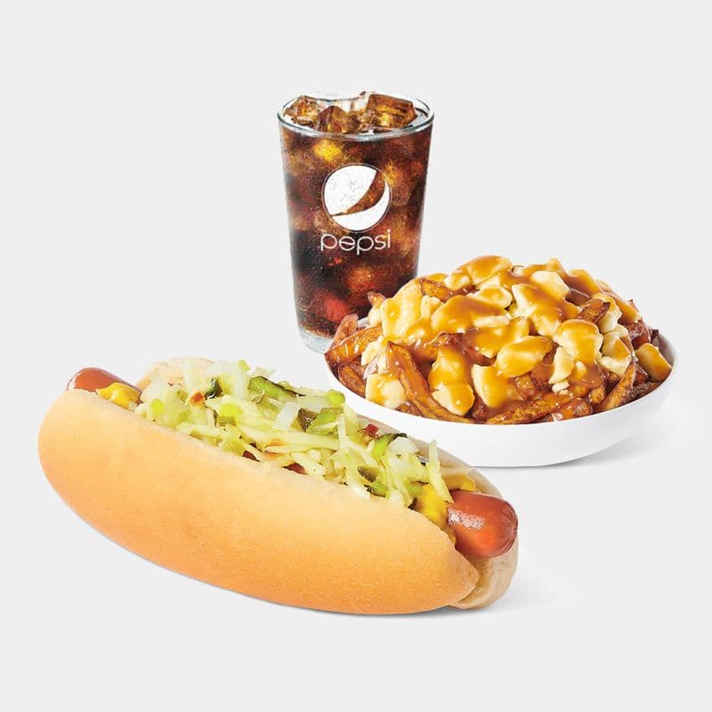 Trio Vapeur et Poutine / Steamed Hot Dog & Poutine Trio