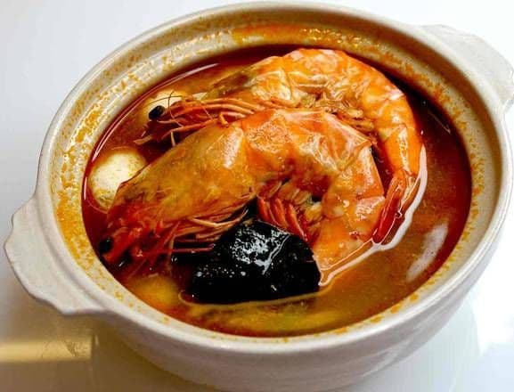 201. King Prawn Tom Yum Kung