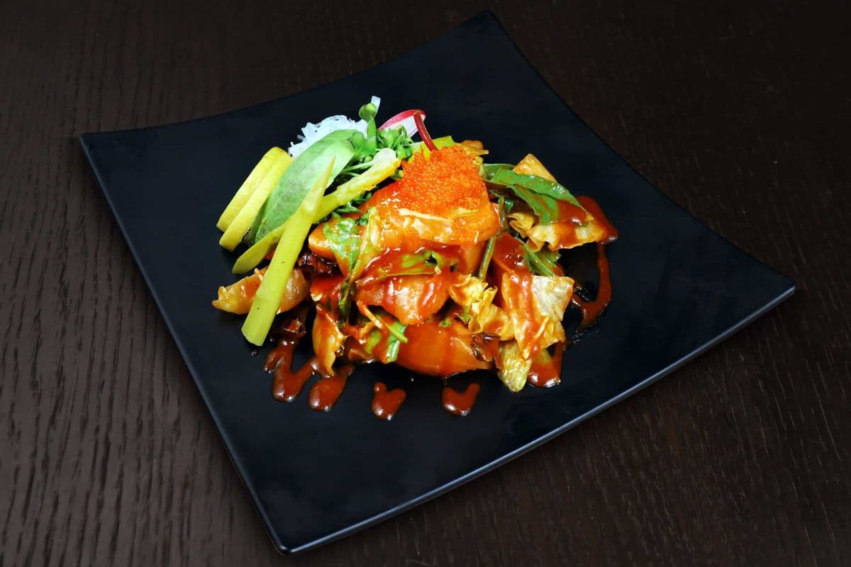 Spicy Tuna and Salmon Sashimi