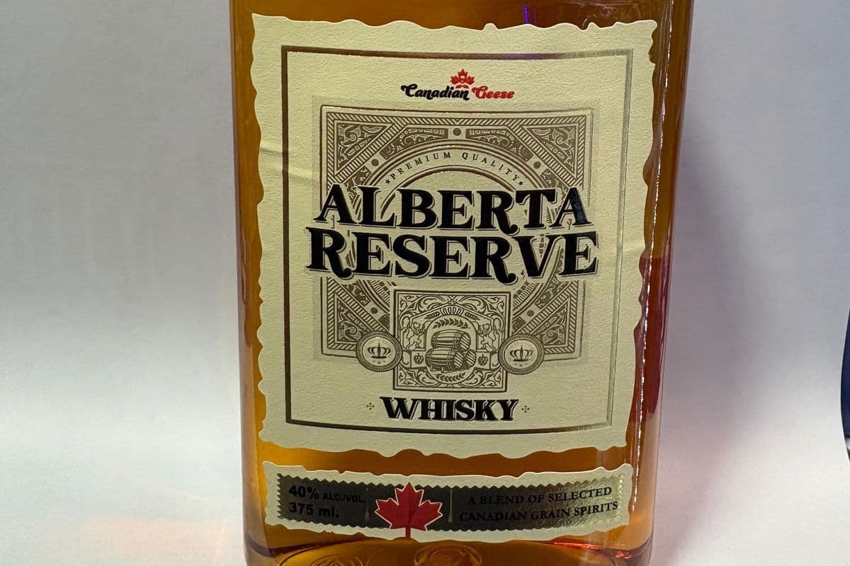 ALBERTA RESERVE WHISKY 375ML (1 x 375ML)