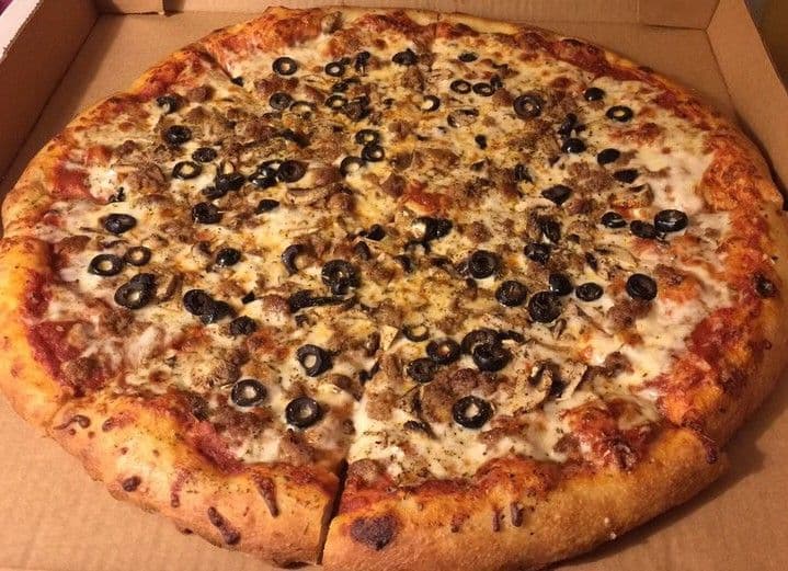 Nonna's Favourite 18"