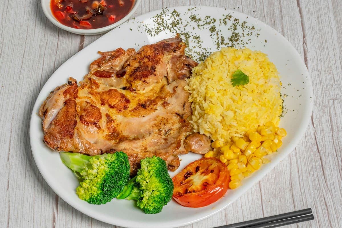 Spicy Chicken Steak Combo / 非洲辣雞扒餐 1號