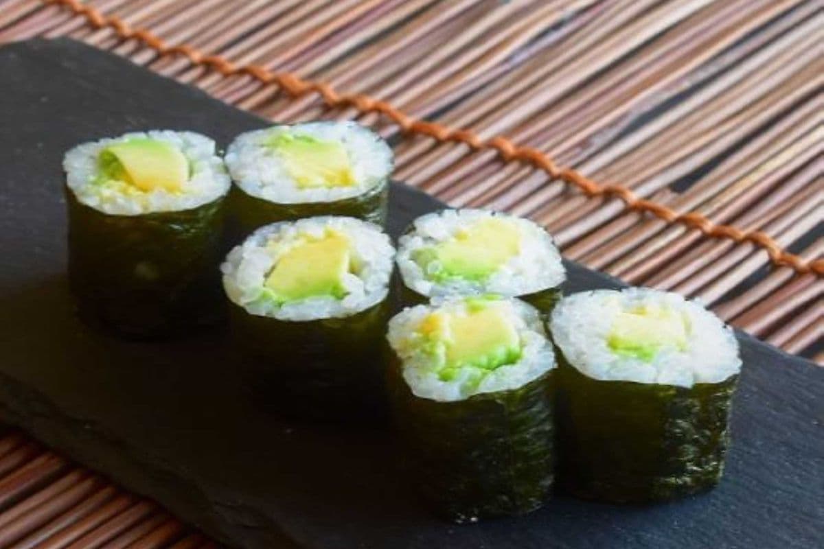 Avocado Hosomaki