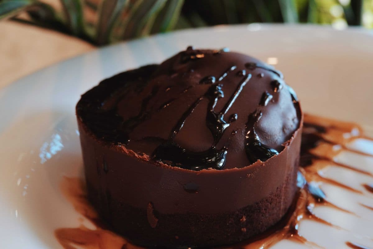 vegan chocolate cake
