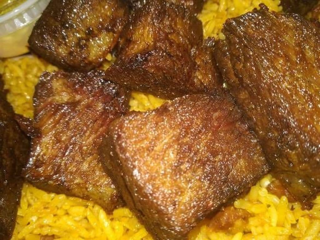 Grand Plat tasso au bœuf / Large Beef Tasso Dish