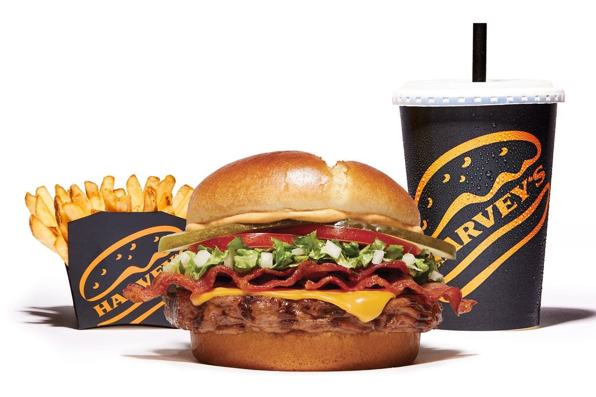 Angus Burger with Cheese & Bacon Combo
