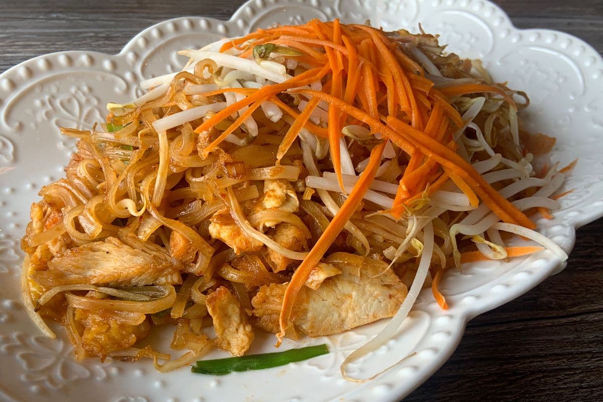 27. Pad Thai Tom Yum(ผัดไทยต้มยำ)
