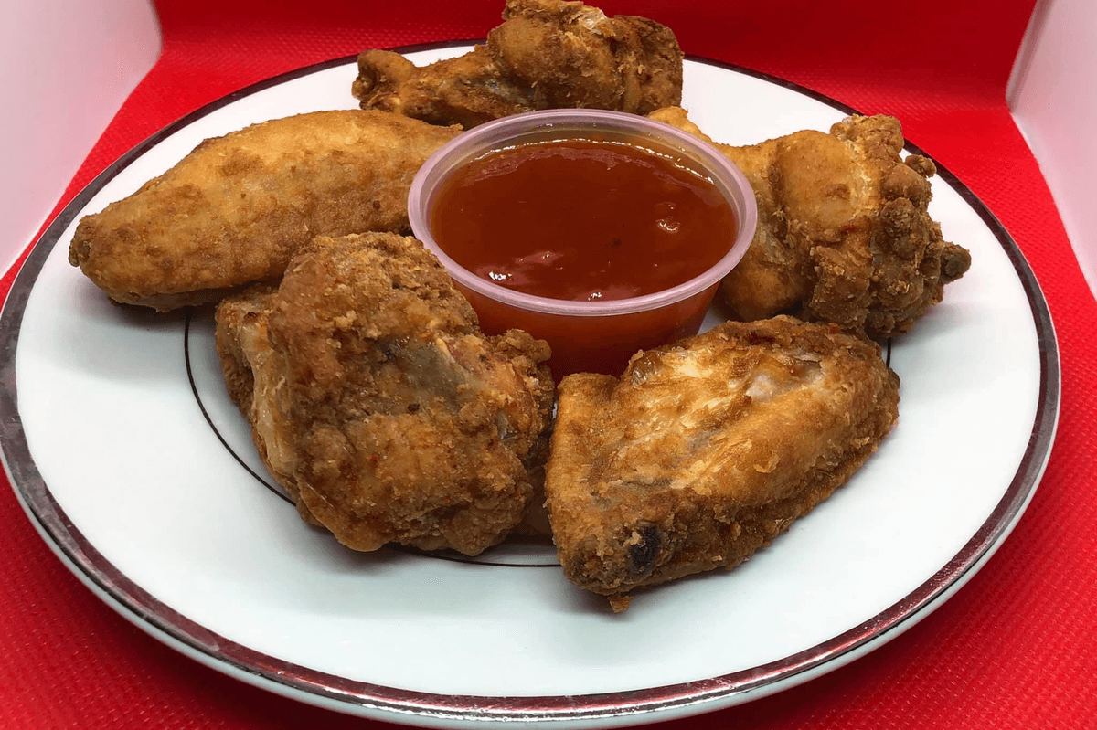 1 Pound : Homemade Chicken Wings with Dipping Sauce