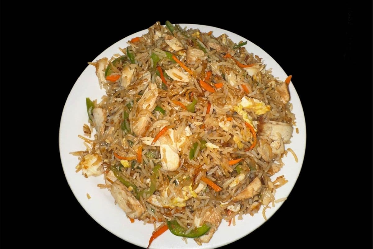 Riz frit au poulet / Chicken Fried Rice