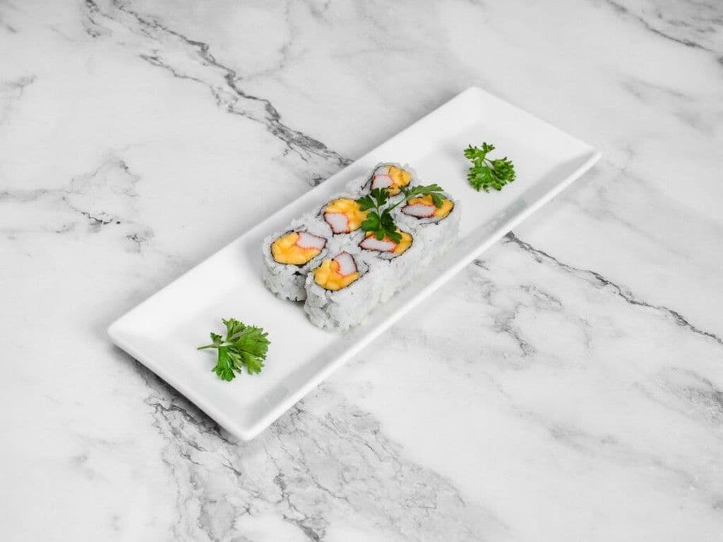 Mango Crab Meat Roll (6 pcs)
