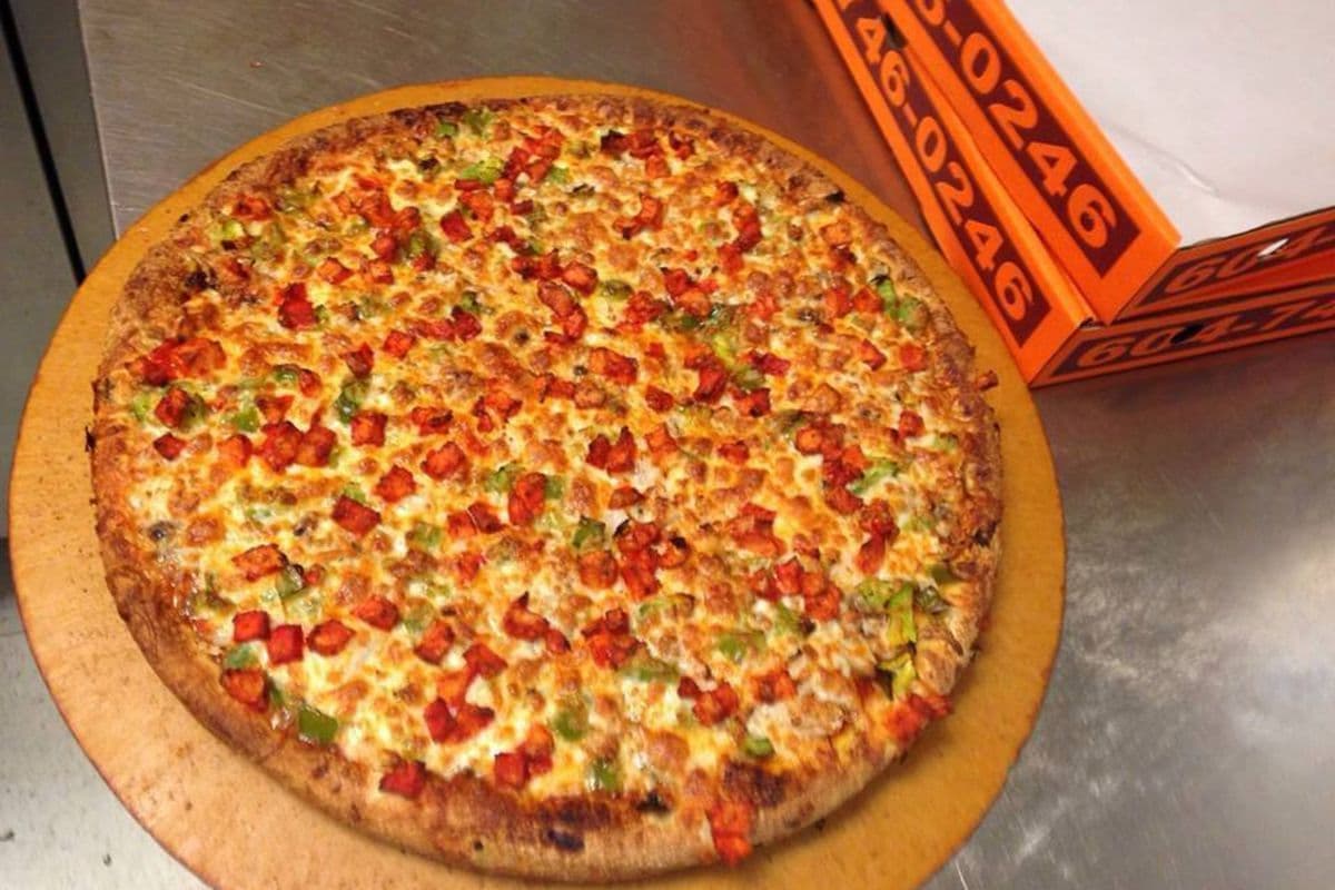 21. Tandoori Chicken Pizza