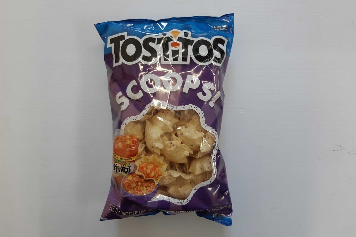 Tostitos Scoops Tortilla Chips (215 g)
