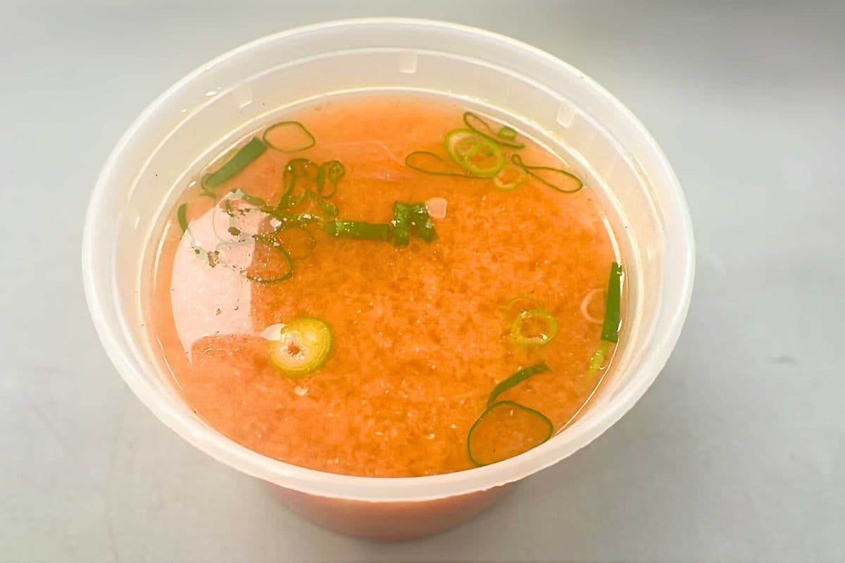 Spicy-sour Chicken Miso Soup (Chicken & fish broth-based)