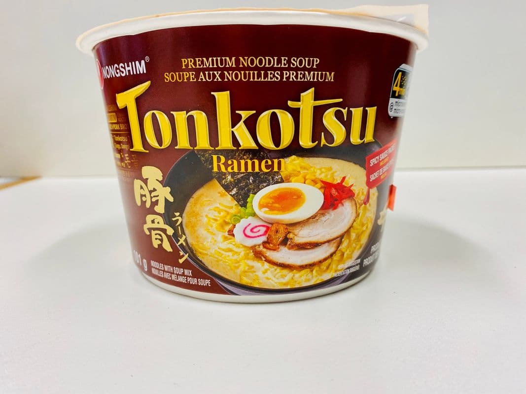Nongshim Tonkotsu Ramen Noodles (101 gm)