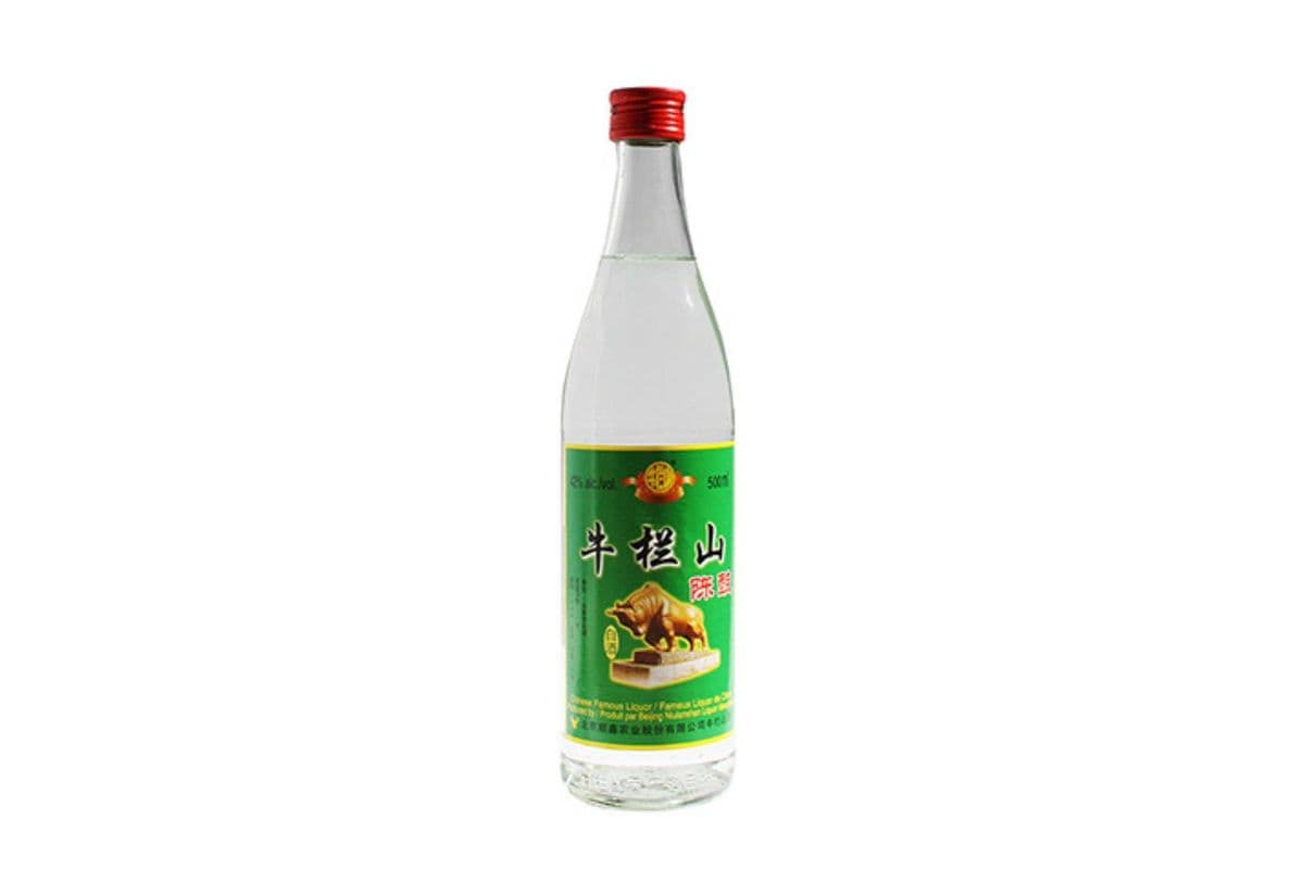 Er Guo Tou Beijing Niu Lan Shan Xinxin Vodka (1 x 500ml)