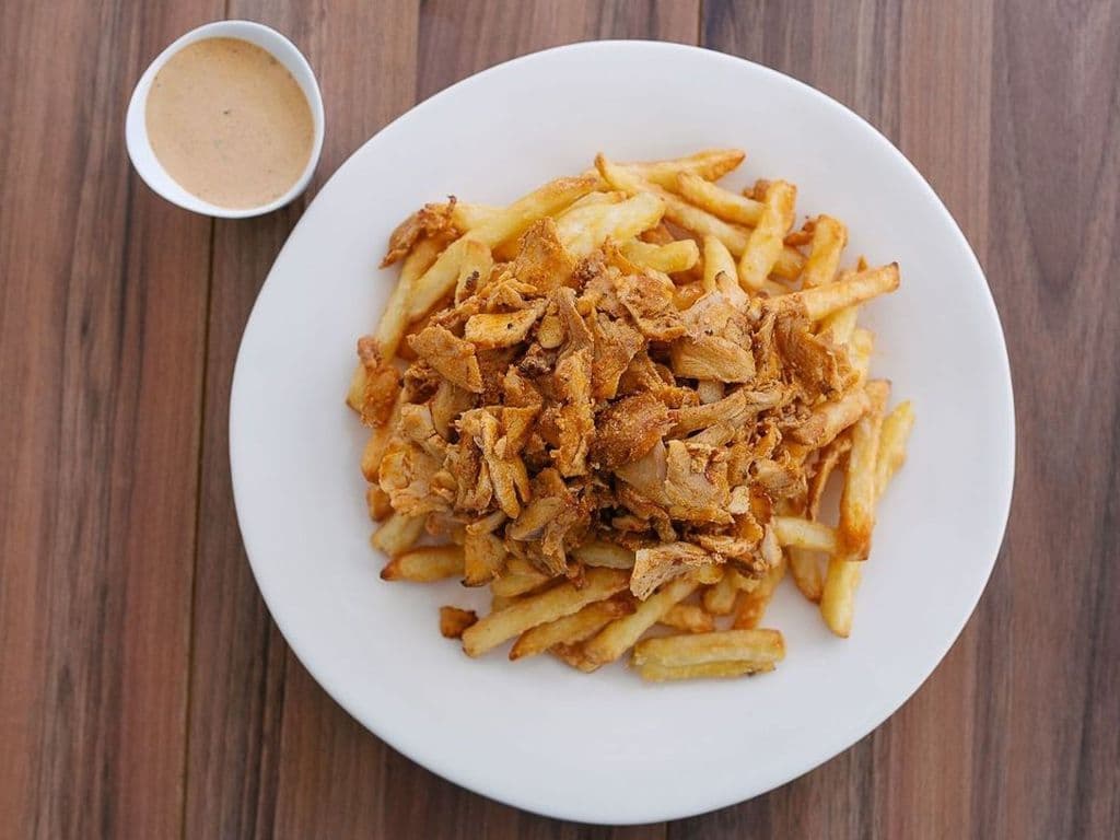 Large Fries & Chicken Donair Meat- OO