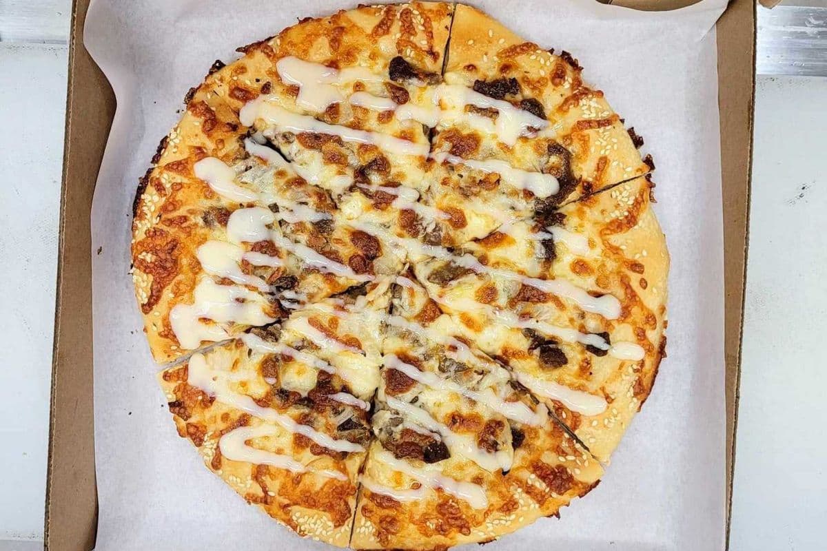 10" Single Donair Specialty Pizza