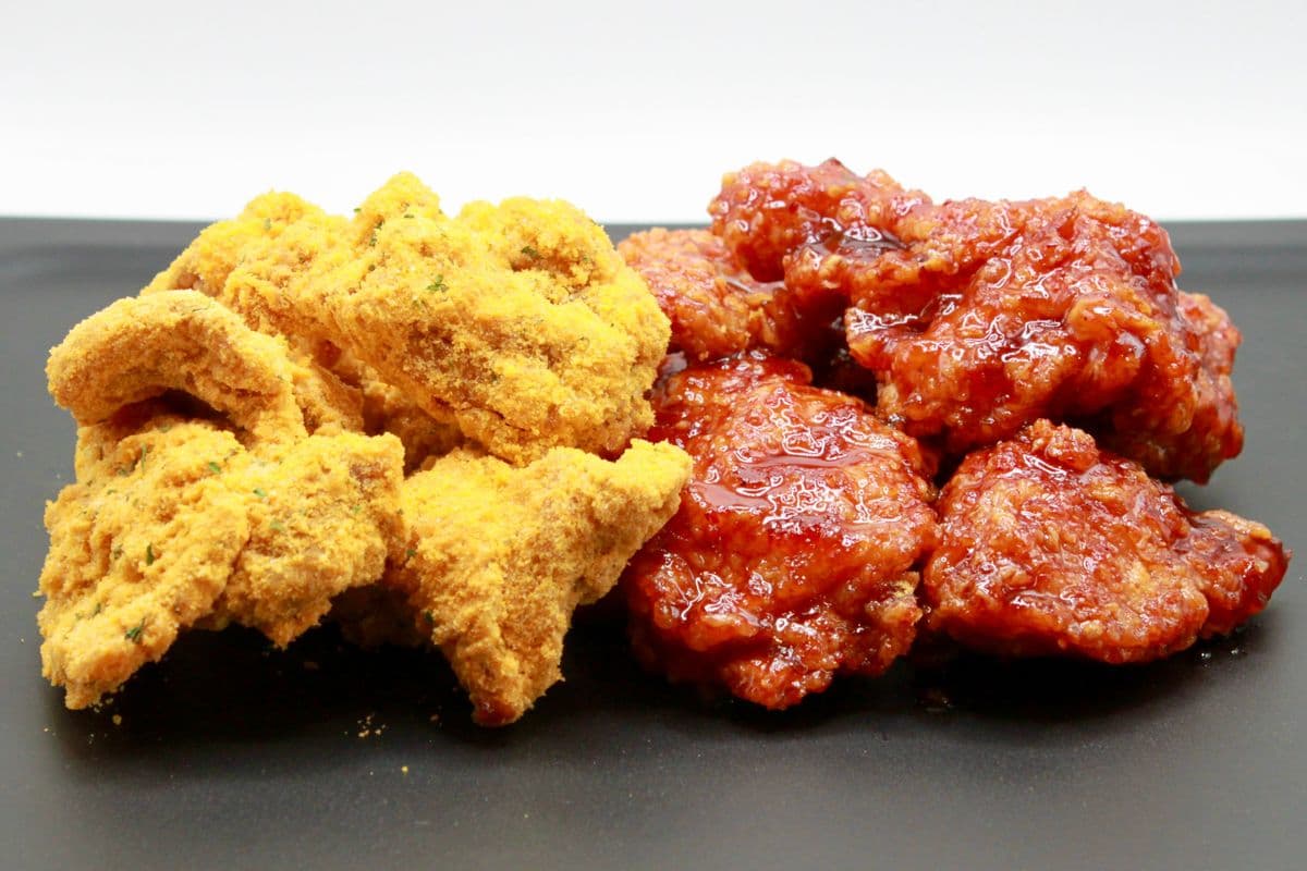 (1 Free Fries ) You Pick Two Flavors (Half Boneless)